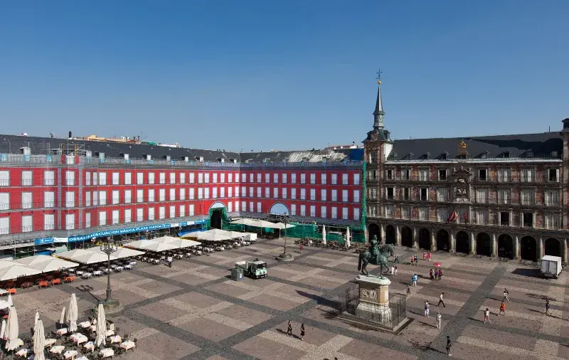 Morning: Plaza Mayor