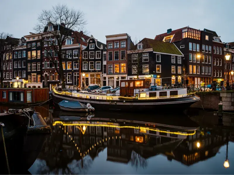 Is Amsterdam Safe for Solo Female Travellers: Jordaan