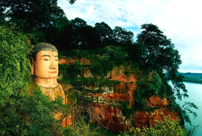 Best Places to Travel in China-Le Shan